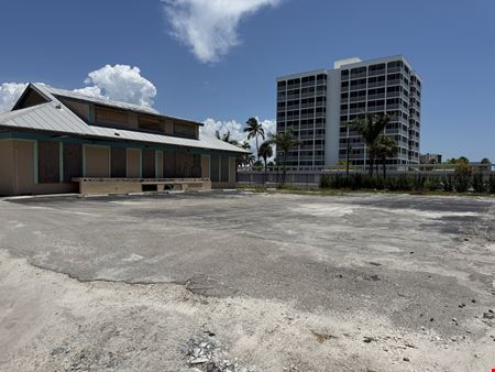 Newton Plaza