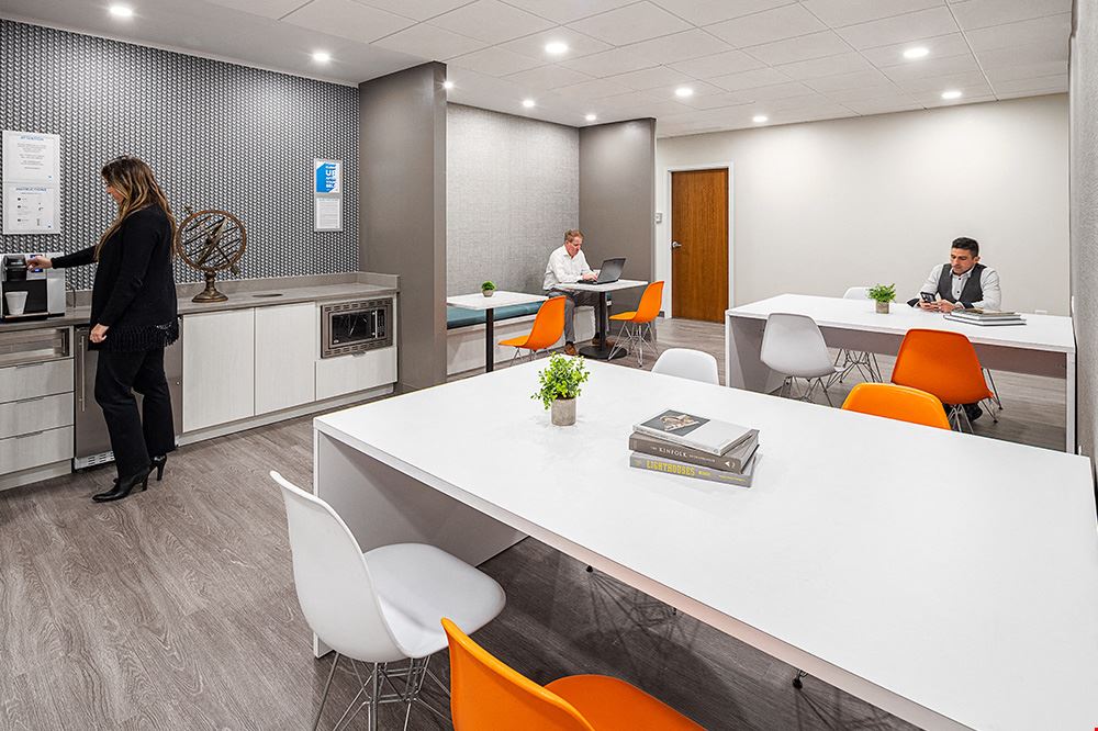 Workstyle Flexible Spaces - 2310 Parklake Drive