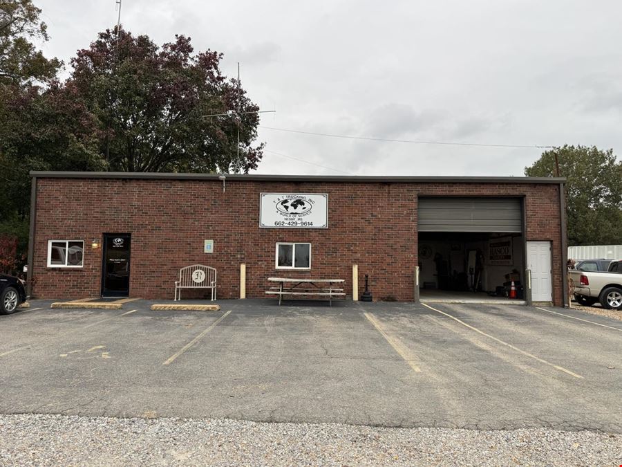 434 Nesbit Rd, Nesbit, MS