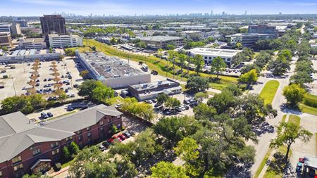 Second-Gen Restaurant | Turnkey Property with Redevelopment Opportunity