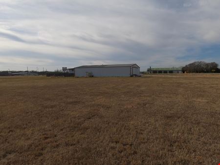 3301 S State Highway 121 Bonham