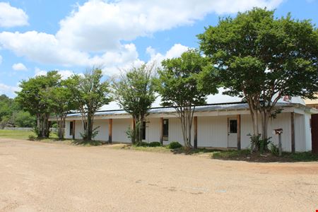 Commercial space at 307 South Pearson Road in Pearl
