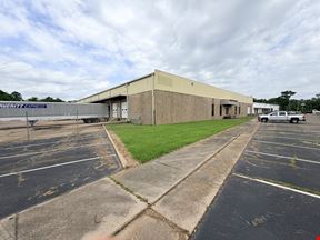 545 Ford Ave - Functional Warehouse/Distribution Space