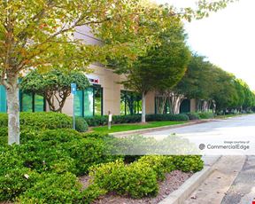 Newpoint Place IV
