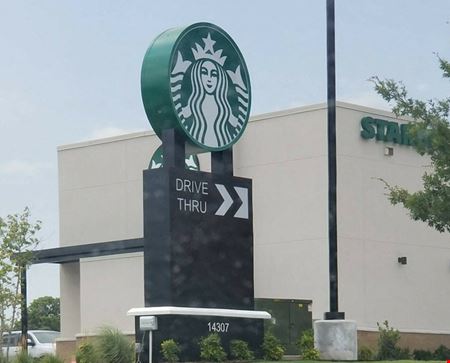 Freestanding Starbucks Drive-Thru