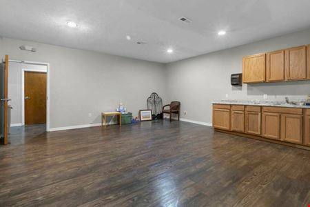 4,000+ SF Hamilton County Flex Industrial Space