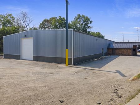 +/- 8,200 SF Industrial Building w/ Outdoor Storage