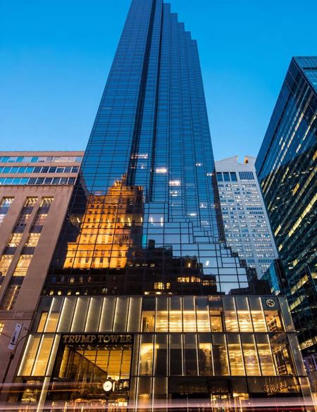 Office space for Rent at 725 Fifth Avenue in New York