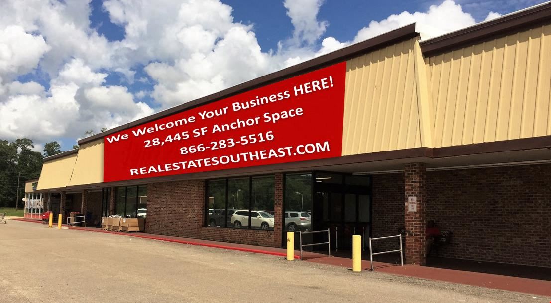 Eastgate Shopping Center - Franklinton, LA