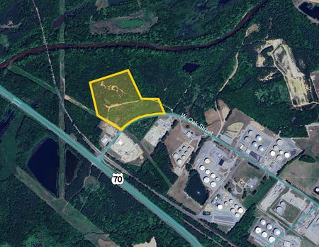 VacantLand space for Sale at W. Oak Street in Selma