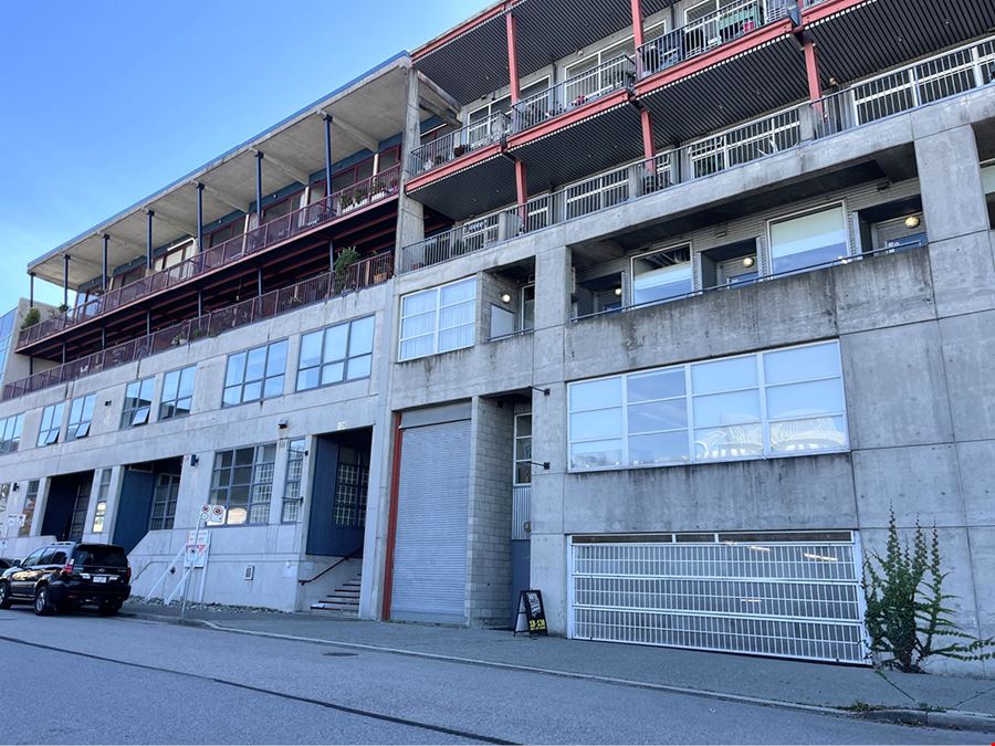 1A - 138 West 6th Avenue 