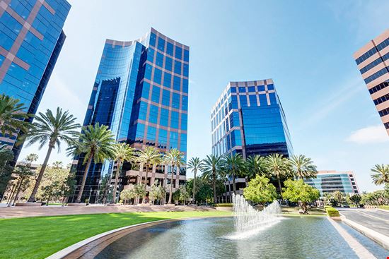 Premier Workspaces - WFB - Irvine Wells Fargo Tower