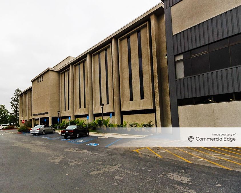 Verdugo Hills Professional Buildings I & II