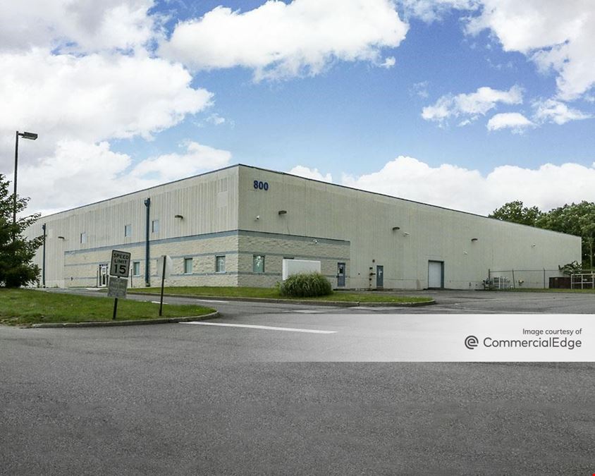Northeast Business Center - 800 Corporate Blvd