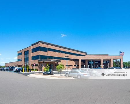 Office space for Rent at Beaumont Medical Center - West Bloomfield in West Bloomfield