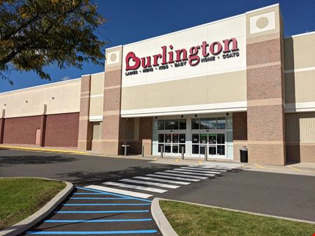 Retail space for Rent at West Farm Shopping Center in Farmington
