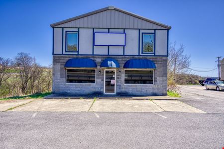 Retail space for Sale at Free Standing Building in Florence