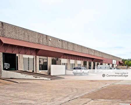 Industrial space for Rent at Long Point Business Center in Houston