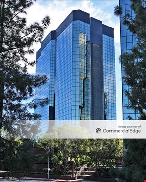 Warner Center Tower 1