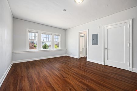 Marquette Place Apartments