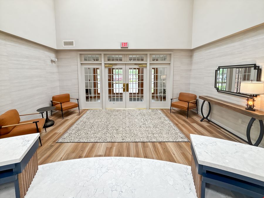 Regus - Joliet - Essington Rd