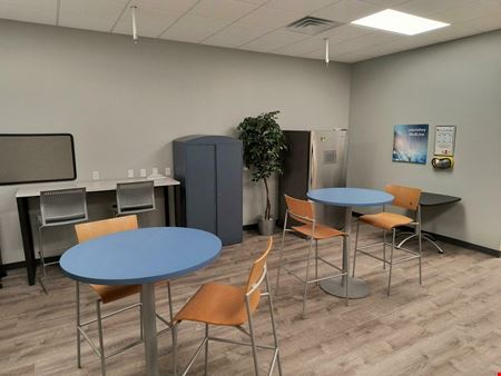 9143 Indianapolis Blvd Office Building