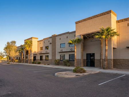 Commercial space at 2942 N Greenfield Rd in Mesa
