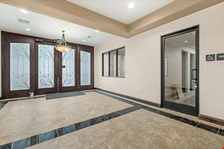 Prime Professional Office Space Located in NW Fresno