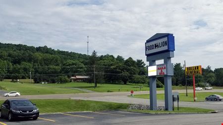 Commercial space at La Follette Retail- Valley View Center in LaFollette
