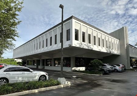 Office space for Rent at Oak Park Professional Center in Palmetto Bay