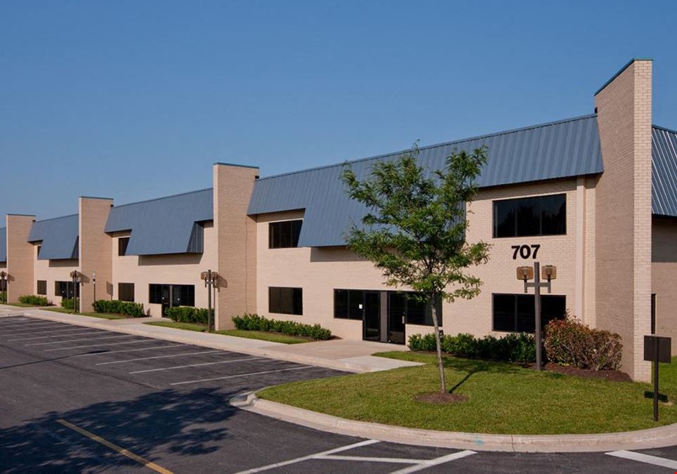 Curtis Business Center 1C