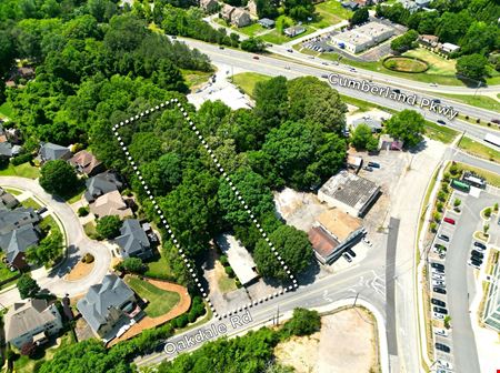 Office / Retail Building For Lease