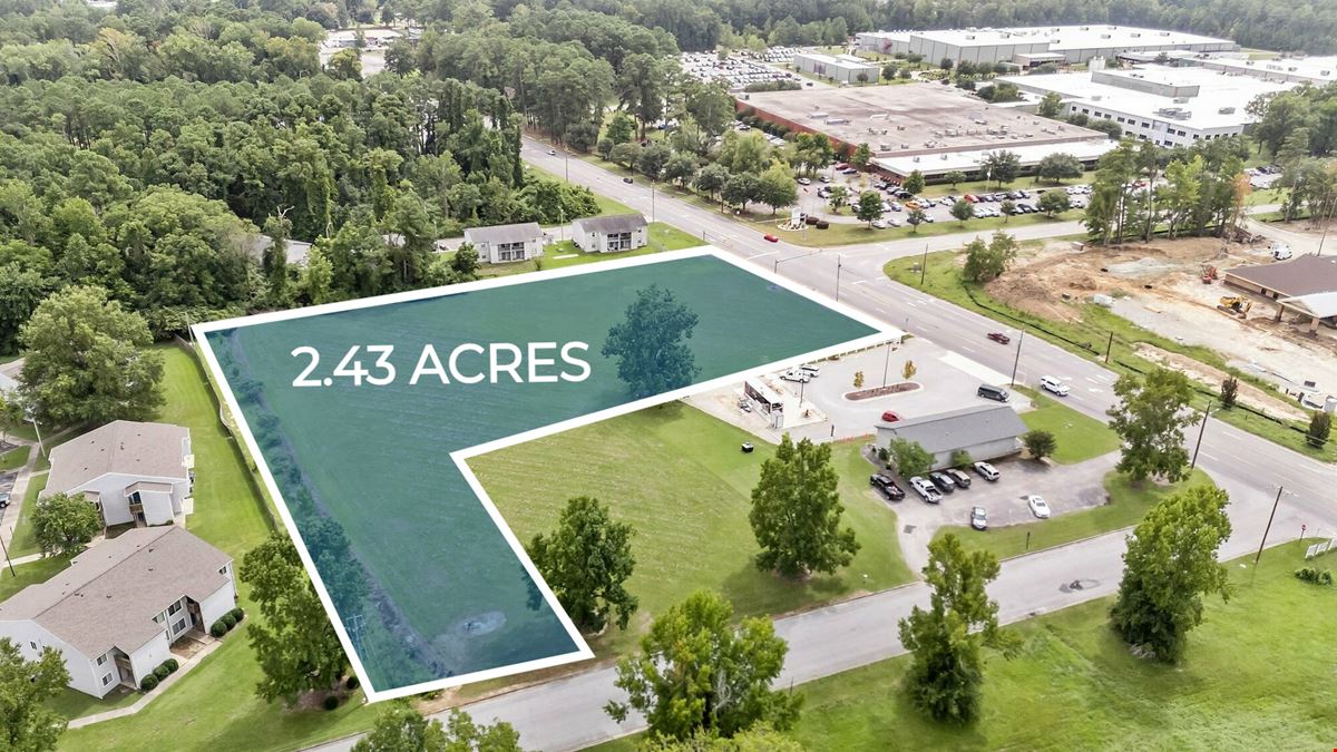 2.4 Acres at Lighted Intersection