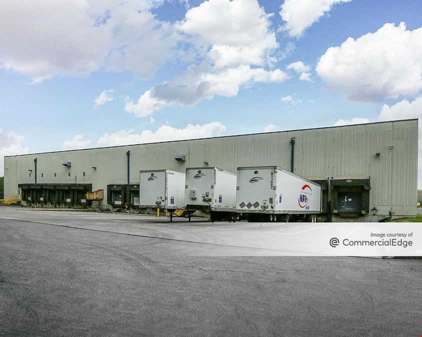 Northeast Business Center - 800 Corporate Blvd