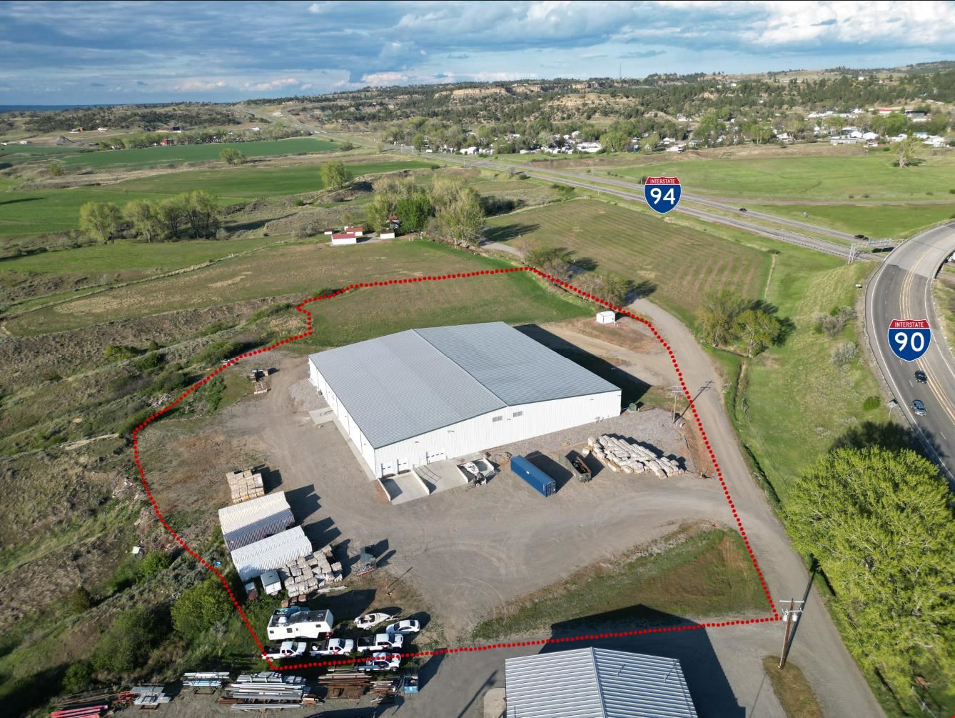 3325 N Frontage Rd