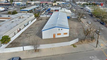 Move-In Ready Industrial Building with High Traffic Visibility