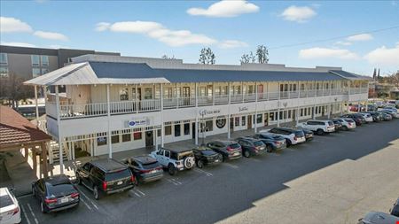 The Barnyard Shopping Center: Prime Retail Shop Space