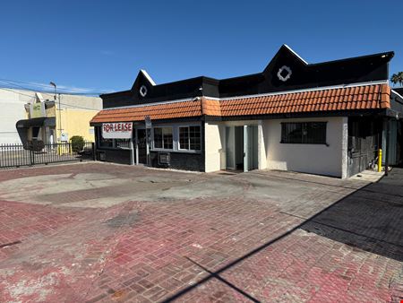 Retail space for Rent at FREESTANDING SAN FERNANDO VALLEY RETAIL/OFFICE BUILDING in Los Angeles