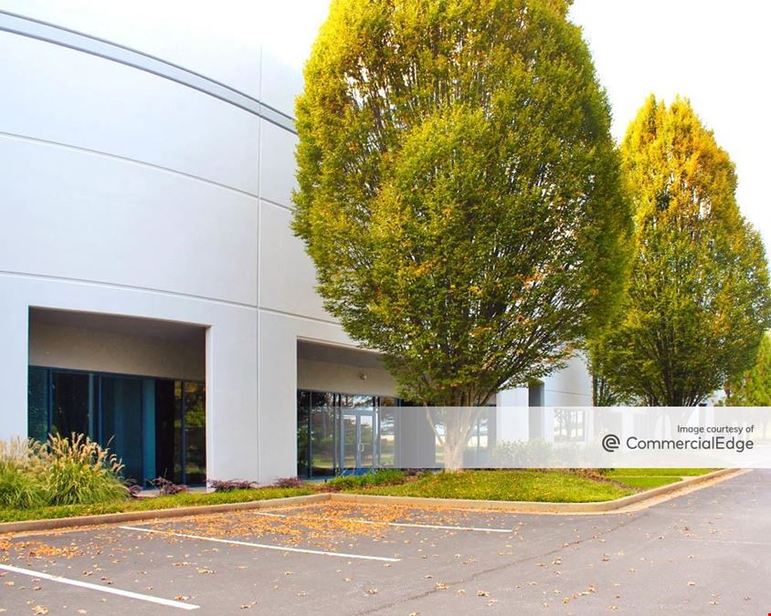 Prologis Northmont Industrial Center - 2100 Evergreen Blvd