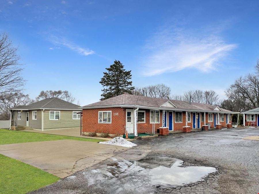 Budget Motel and Car Wash Belvidere