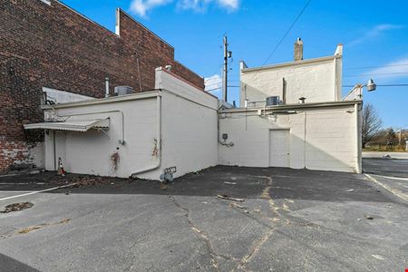 +/- 2,100 SF Fountain Square Commercial Suite