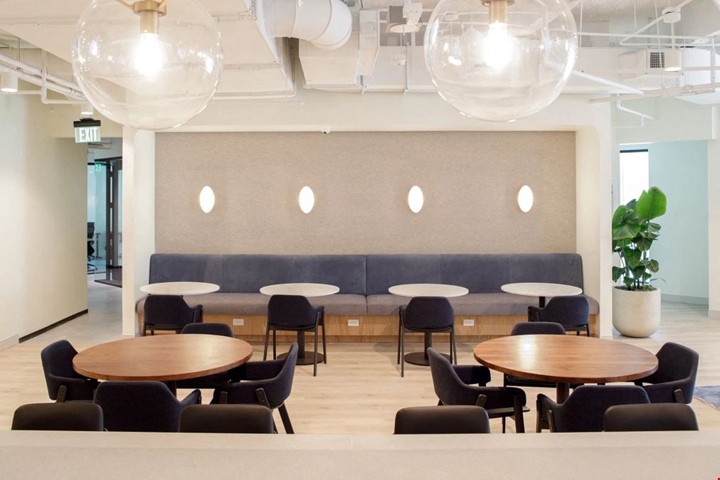 Industrious - 200 East Las Olas Blvd