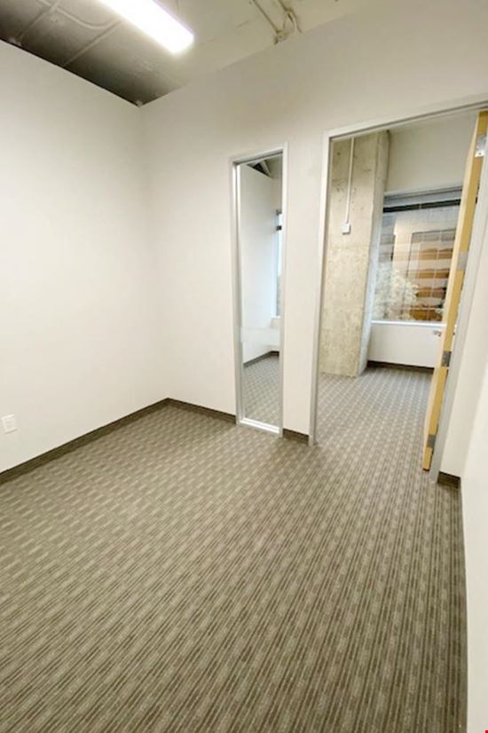 Workstyle Flexible Spaces - 10100 North Central Expressway