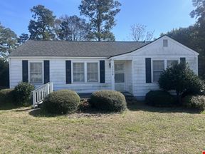 Commercial Building available on Palmetto st.