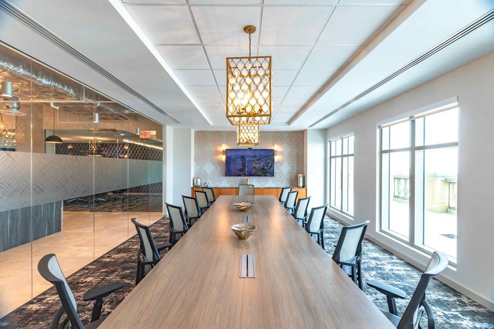 Quest Workspaces - Alhambra Plaza