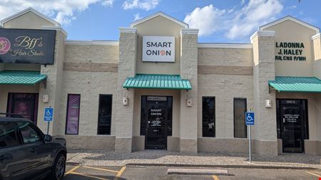 Retail space for Rent at 1605 E Griffin Pkwy in Mission