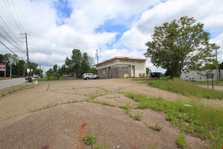 Commercial space at 1225 Brittain Road in Akron