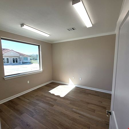 Prime Pearland Professional Office | For Sale or Lease Unit 2503