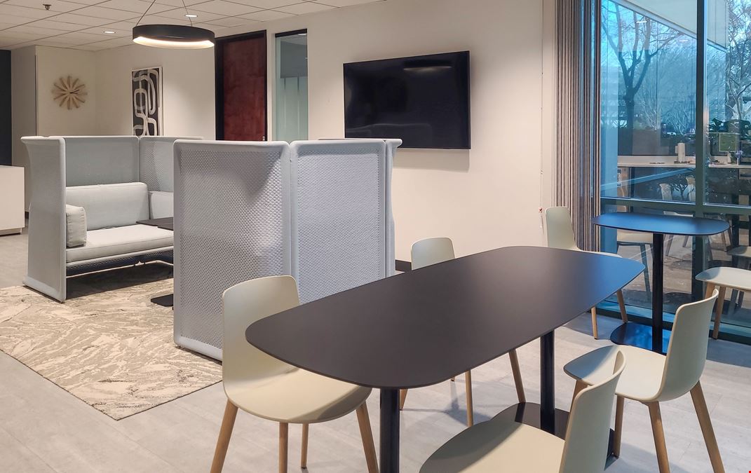 Regus - Sacramento - 2180 Harvard