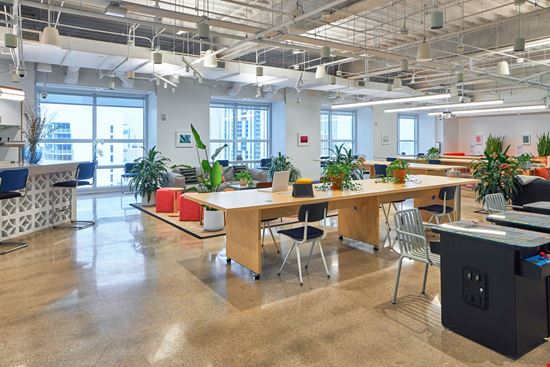 WeWork - Southeast Financial Center